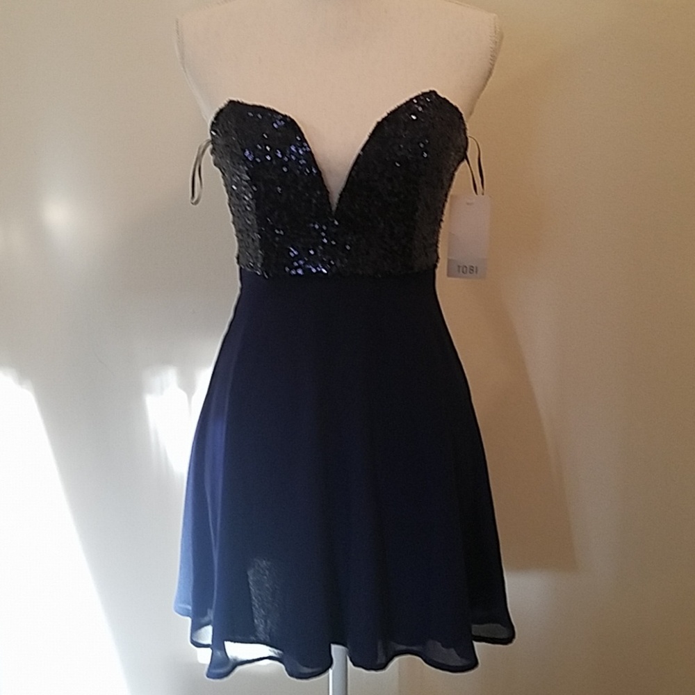 (3 For $20) NWT TOBI Dark blue sequence dress